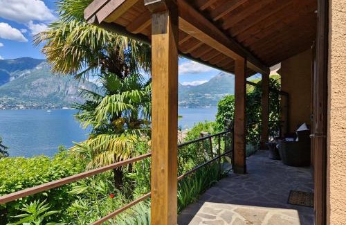 Fiumelatte Ski Chalet | LAKEVIEW RETRAIT
