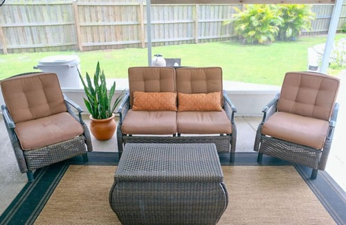 Orient Park House | Lakeview Retreat with Private Pool Perfect Getaway