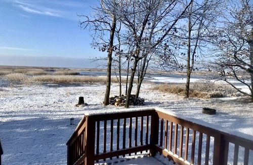 Au Gres Apartment | Lakeview & Wildlife in Au Gres