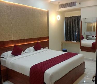 Thiruvarur Hotel | Lakshmi Mahal - V Inn