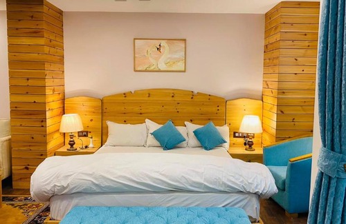 Hattiban Apartment | Lalit Service Apartment