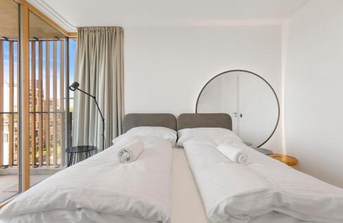 Nove Mesto Apartment | LAM Lakeside - AC - FREE PARKING