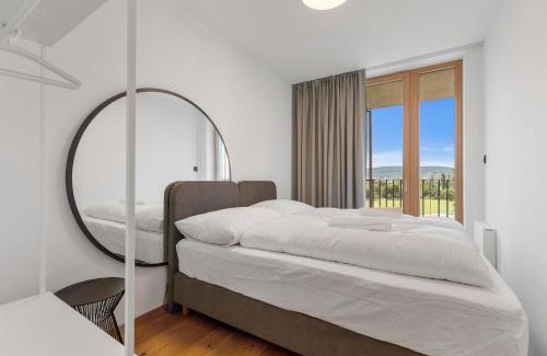 Nove Mesto Apartment | LAM Lakeside - AC - FREE PARKING