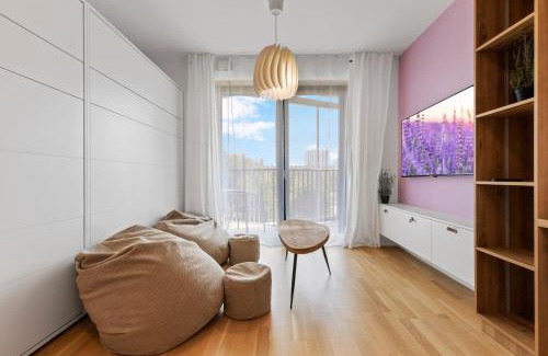 Nove Mesto Apartment | LAM Lavender - FREE PARKING
