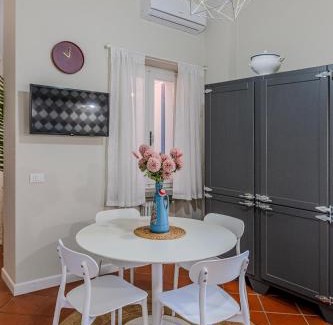 Rimini Historic Center Apartment | LaMalatestina Suite - Apartment in front of the Castle