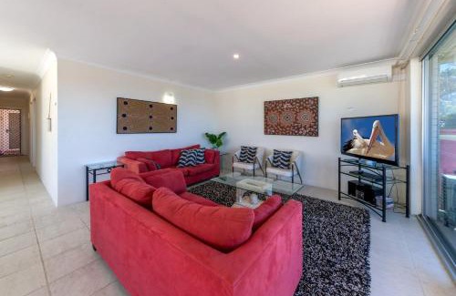 Nelson Bay Apartment | Laman Lodge Unit 5 15 Laman Street