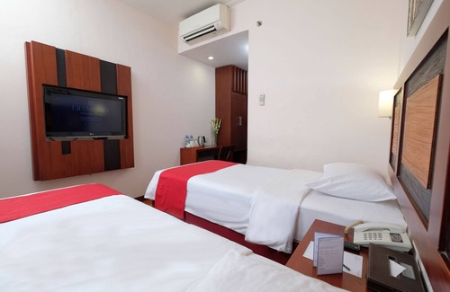 Laweyan Hotel | Lampion Hotel Solo