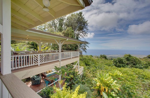 Holualoa Apartment | Lanai + Ocean Views: Secluded Holualoa Retreat!