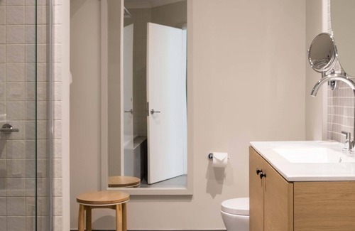 Red Hill House | Lancemore Lindenderry Red Hill
