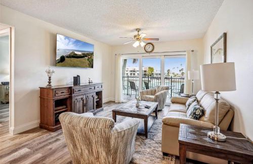 Sunset Beach House | Land's End 3-205 Bay Front - Premier