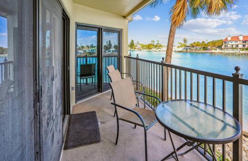 Sunset Beach House | Land's End 3-205 Bay Front - Premier