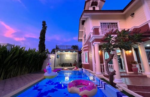 Sattahip Villa | Landara Private Pool Villa Sattahip