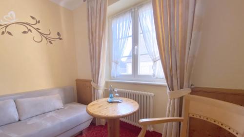 Haltingen Hotel | Landgasthof Rebstock Weil am Rhein/Basel