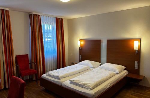 Michelfeld Hotel | Landgasthof Zum Engel