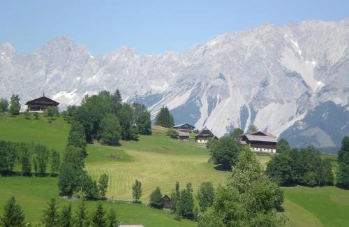 Schladming Apartment | Landhaus - Neubauer