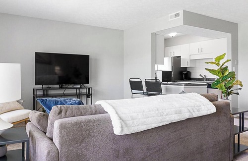 Downtown Dayton Apartment | Landing | Amazing 1BD, Clubhouse, Gym