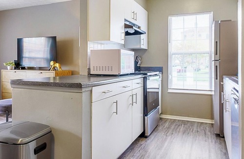 Downtown Dayton Apartment | Landing | Amazing 1BD, Gym, Clubhouse
