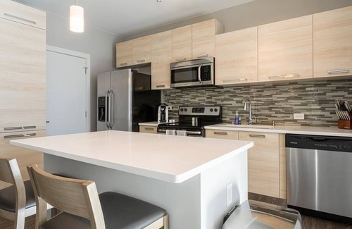 Newport Apartment | Landing at Aqua On The Levee - 1 Bedroom in Downtown Newport