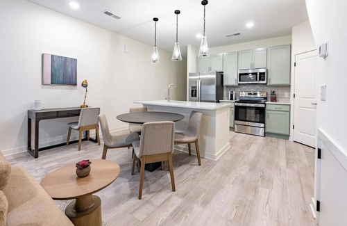 Wilmington Apartment | Landing at Encore at Westgate - 3 Bedrooms in W.