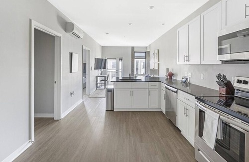 Nashville Apartment | Landing at Fifty Forty Flats - 1 Bedroom in Lenox Village