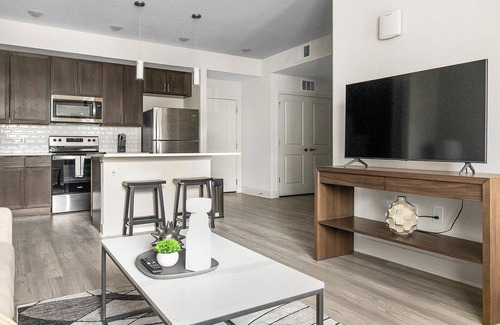 Palmetto Apartment | Landing at Gateway Commons - 1 Bedroom in Ellenton
