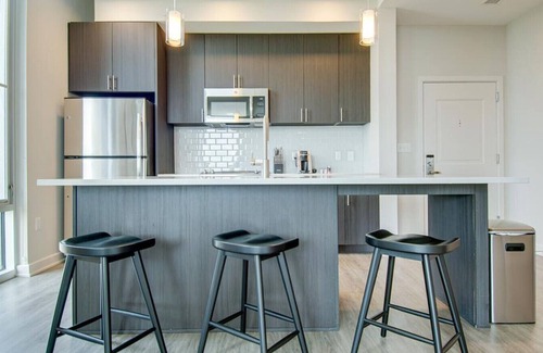 McLean Apartment | Landing at Kingston at McLean Crossing - 2 Bedrooms in Downtown Tysons