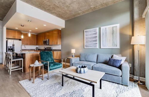University Park Apartment | Landing at One Observatory Park - 1 Bedroom in South Denver
