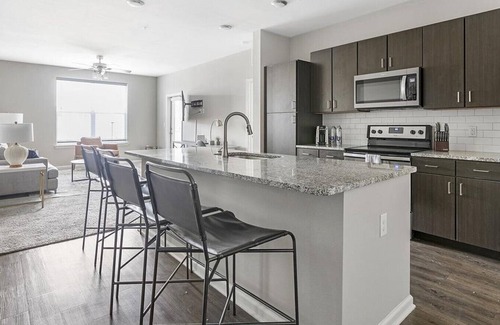 Huntsville Apartment | Landing at Seleno at Bridge Street - 2 Bedrooms in Downtown Huntsville