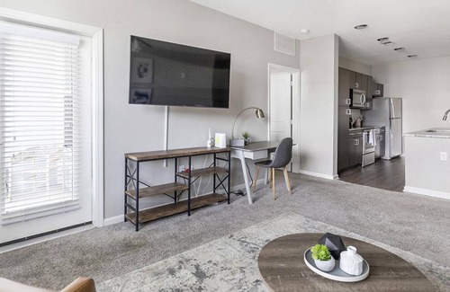Huntsville Apartment | Landing at Seleno at Bridge Street - 2 Bedrooms in Downtown Huntsville