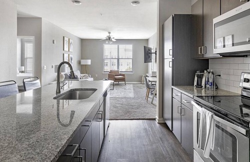 Huntsville Apartment | Landing at Seleno at Bridge Street - 2 Bedrooms in Downtown Huntsville