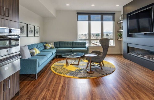 Kerns Apartment | Landing at Sixteen G - 1 Bedroom in Kerns