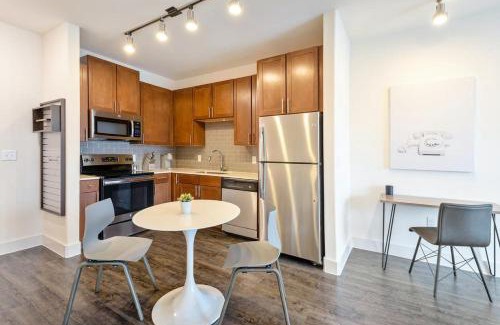 Buda Apartment | Landing at The Green at Plum Creek - 2 Bedrooms in Kyle