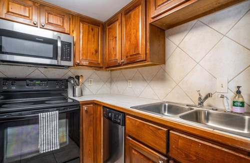 Mid City North Apartment | Landing at The Hive - 1 Bedroom in Mid City North