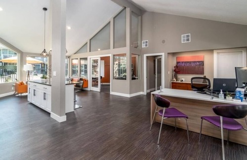 Vancouver Apartment | Landing at Treeline604 - 1 Bedroom in Downtown Vancouver