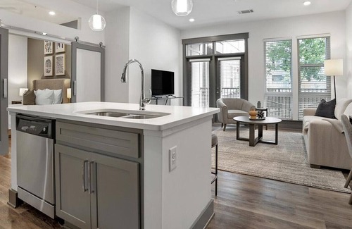 Second Ward Apartment | Landing at Uptown 550 - 1 Bedroom in Charlotte Center City