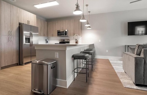 Fort Myers Apartment | Landing | Beautiful 1BD, Gym, Clubhouse