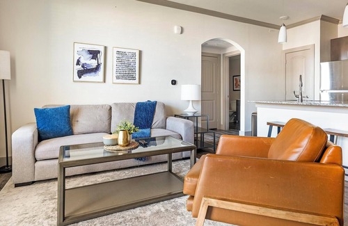 Manor Apartment | Landing | Beautiful 1BD, Gym, Clubhouse