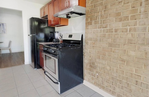 Greenbelt Apartment | Landing | Beautiful 2BD, Pool, Gym