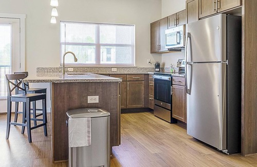 Cartersburg Apartment | Landing | Beautiful 2BD, Clubhouse, Gym