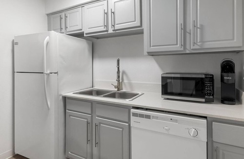Windsor Park Apartment | Landing | Incredible 1BD, Gym