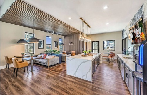 Townsite Apartment | Landing | Incredible 2BD, Rooftop Lounge, Pool