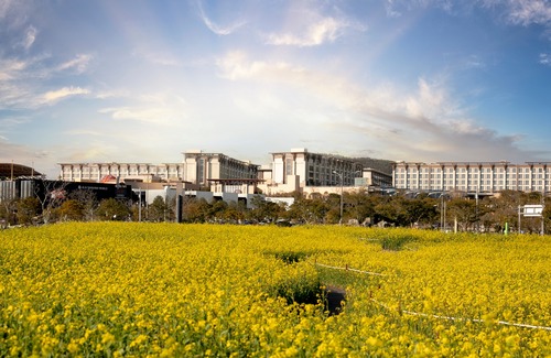 Andeok Hotel | Landing Jeju Shinhwa World Hotels & Resorts