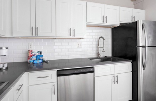 Central Business District Apartment | Landing l Fully-furnished studio overlooking Downtown Mobile