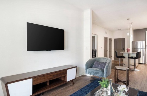 Tropic Apartment | Landing | Modern 1BD, Gym, Pool