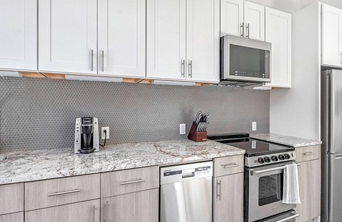 Five Points South Apartment | Landing | Modern 1BD in Five Points South
