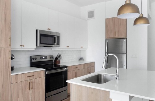 Austin Apartment | Landing | Modern 1BD, Pool, Clubhouse