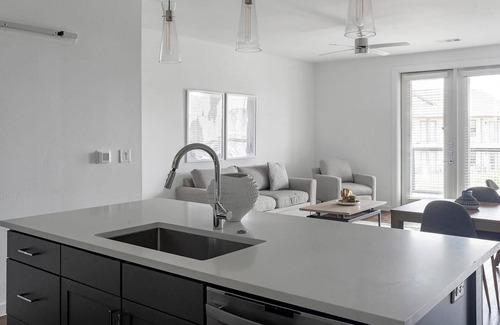 Austin Apartment | Landing | Stunning 1BD, Pool, Clubhouse