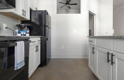 Charlotte Apartment | Landing | Stunning Studio, Pool, Clubhouse