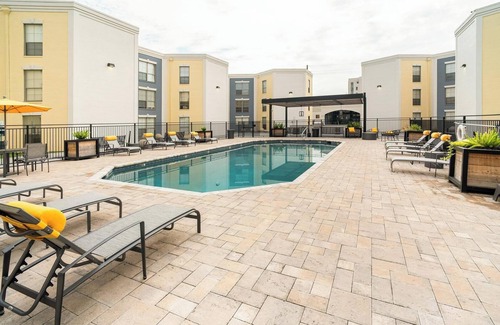 Mid City North Apartment | Landing | Stylish 2BD, Pool, Gym