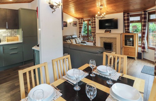 Troutbeck Bridge Cottage | LANGDALE LODGE 15, family friendly, with pool in White Cross Bay